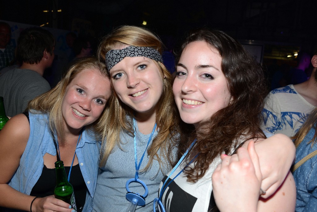 ../Images/Feest zonder naam 2015 328.jpg